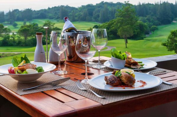 Restaurant med udsigt til Banyan Golf Club i Hua Hin