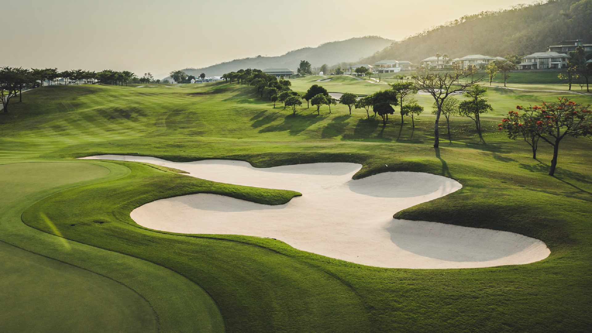 Black Mountain Golf Club Hua Hin grøn sandbunker