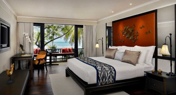 Anantara Hua Hin Resort soveværelse med havudsigt med stor seng
