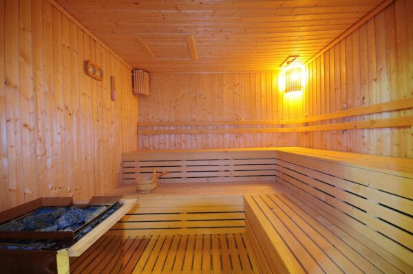 Træ sauna på KC Grande Resort, spa-oplevelse