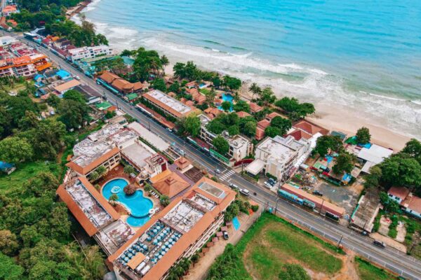 Kacha Resort strand beliggenhed, med spa faciliteter
