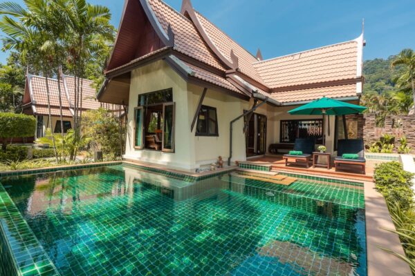 Hus med swimmingpool på Koh Chang Paradise Resort