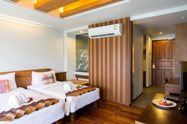 Test: Dobbeltværelse med aircondition på Maehaad Bay Resort