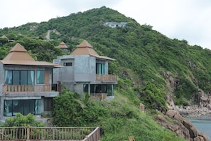 Resort på toppen af bakke med udsigt over havet, Sai Daeng Resort