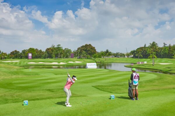 Golfspillere på Thai Country Club i Bangkok