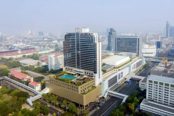 Overhead view af Pathumwan Princess Hotel i Bangkok, skyskraberbillede, luksus byhotel billede, Thailand byarkitektur foto, downtown Bangkok