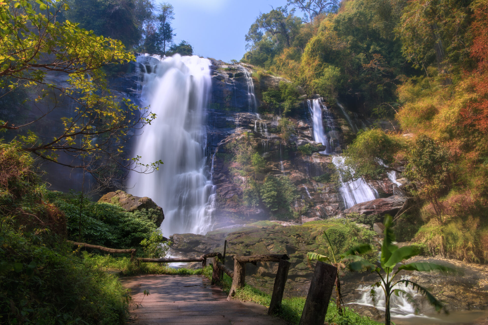 Vandfald i Doi Inthanon National Park